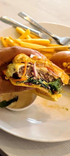 160 Hobsonville Point Cafe